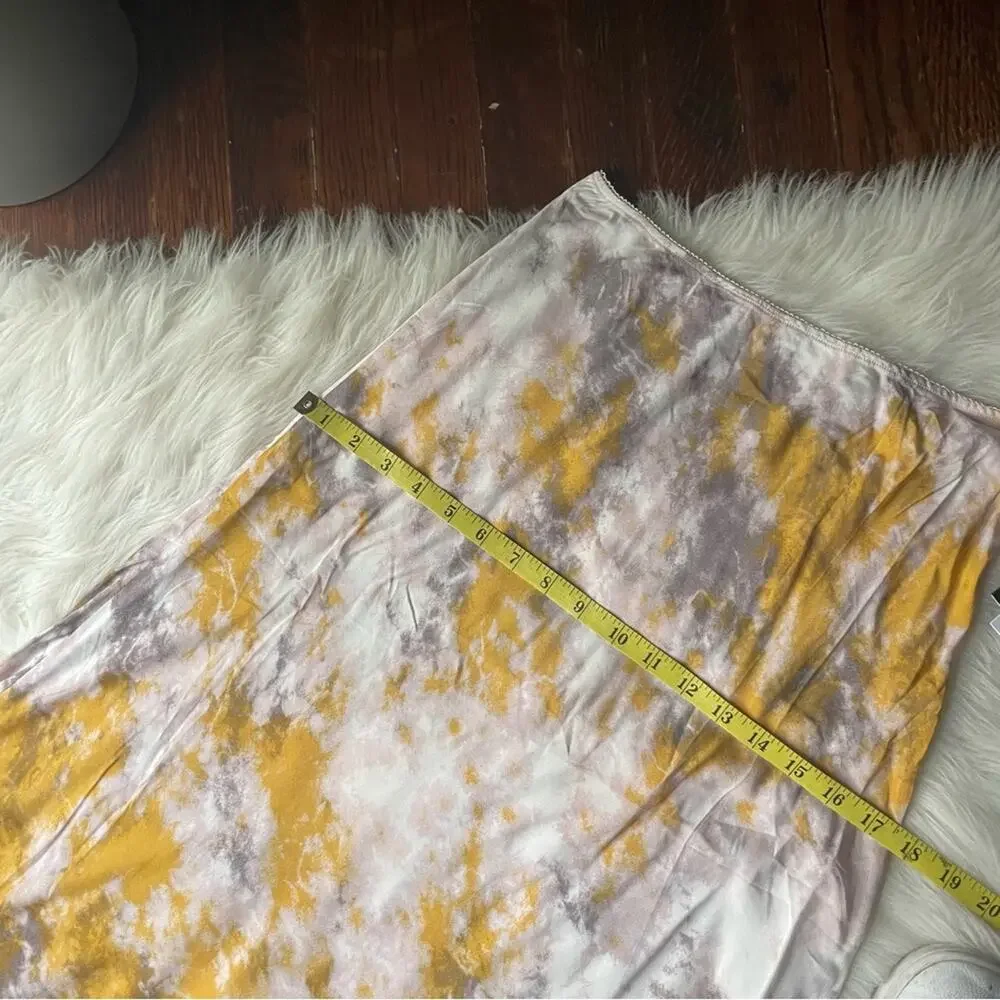 ASTR Watercolor Skirt NWT Tie Dye Nava Gold